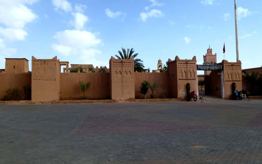 From Marrakech: Ouarzazate & Ait Benhaddou Guided Day Trip - Crossing Tizi nTichka pass at 2,260 meters: the photo break you’ll thank yourself for
