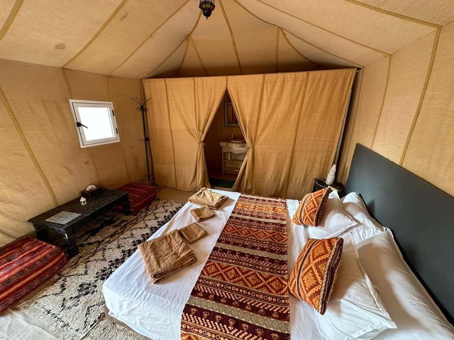 From Marrakech: Tour 3-Day To Fez Via-Desert Merzouga - Price and logistics: is $119 a good deal?