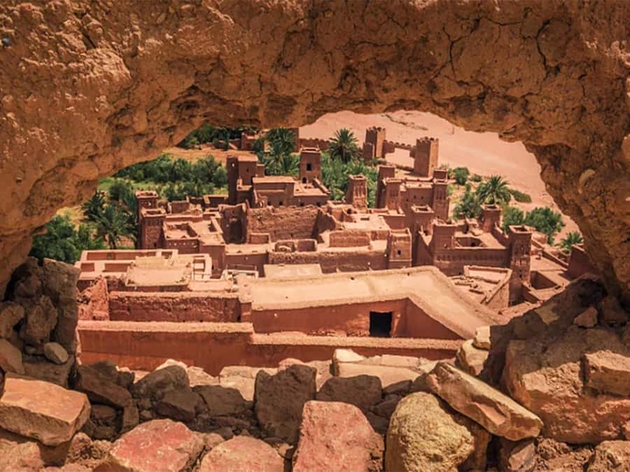 From Marrakesh: 2-Day Trek to Ait-Benhaddou and Ouarzazate - Day 1: Tizi-n-Tichka pass, Telouet kasbah, and Ait Benhaddou at sunset