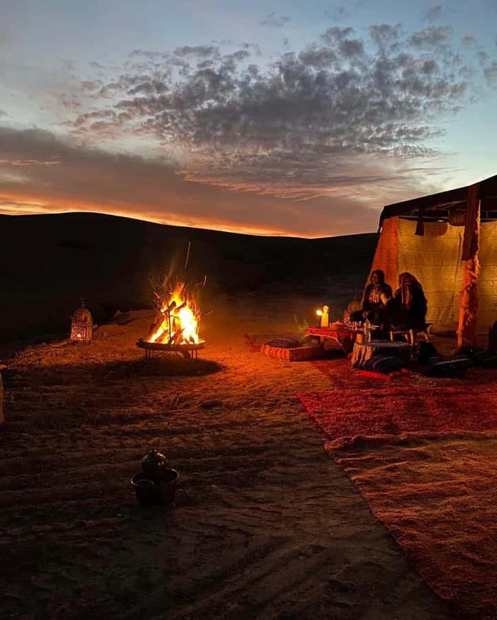 From Marrakesh: Sunset Dinner in Agafay at Berber Camp - Leaving Marrakech for Agafay’s golden hour