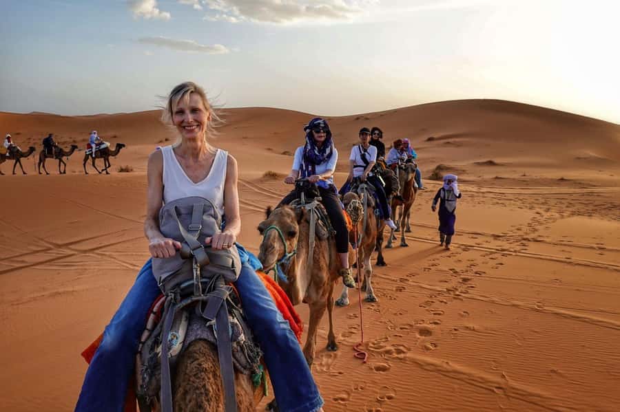 From Merzouga: Overnight Camel Trek over Erg Chebbi Dunes - Sleeping in a Berber tent: comfort, stargazing, and what you can control
