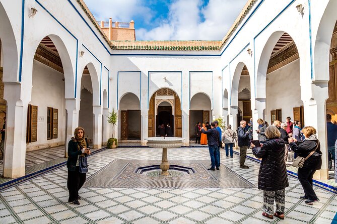 Full Day Marrakesh City Tour including Local Lunch - Jemaa el-Fnaa Square: The Full-Volume Marrakech Moment