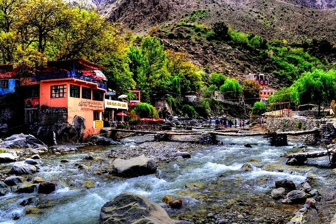 Full Day Private Berbere Experience in High Atlas - Ourika Valley Drive: Plains First, Then Village Views