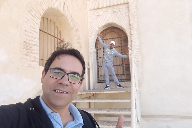 Funky Walking Tour - Al-Qarawiyyin University and Moulay Idriss II, outside only but meaningful
