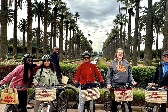 Guided Cycling Adventure in Casablanca with Licensed Tour Guide - Rick’s Café: A Quick Stop That Adds Personality