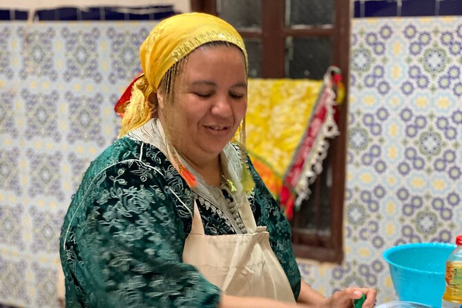 Half-Day Cooking Class with Local Chef Laila in Marrakech - Your Kitchen Reality Check: Group Size, Pace, And Who Will Lead
