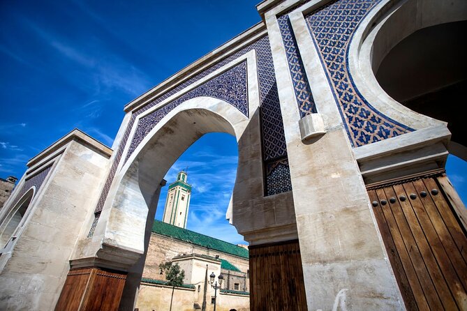 Half Day Guided Walking Tours on The Medina of Fez - Moulay Idriss II shrine and al-Qarawiyyin: powerful places with access limits