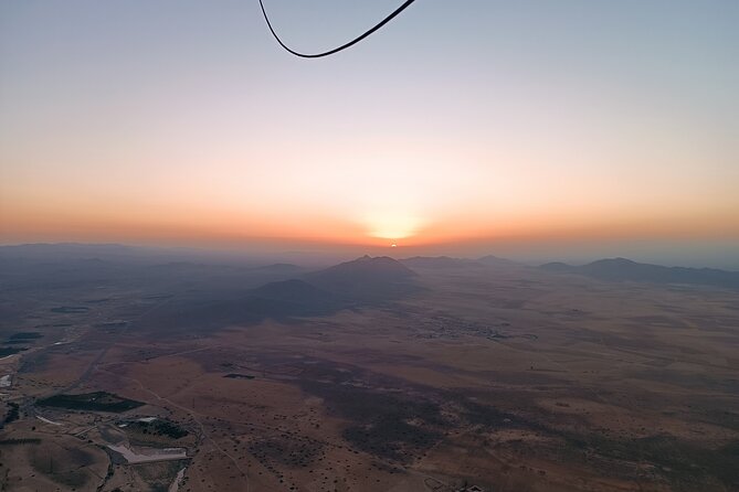 Hot air balloon flight to Marrakech in a small group. Breakfast - The flight itself: a smooth ride above 1,000 meters (and sometimes higher)