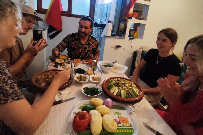 How To Be A Real Moroccan Chef - The Main Event: Eating Your Tajine Together