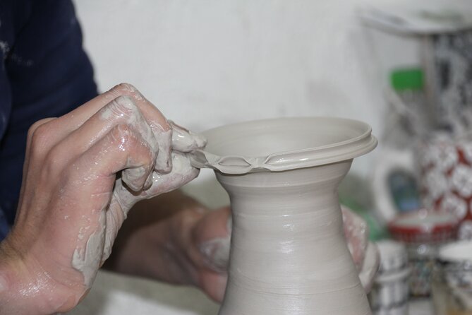 Interactive Pottery Painting and Zellige Mosaic Workshop in Fes - Getting picked up and meeting the team in the right mood