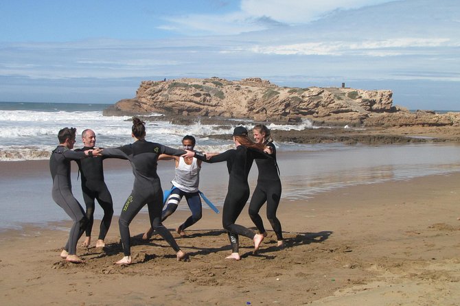 Join our Surf Day trips and learn surfing! - Small group attention: why max 8 matters on a surf day