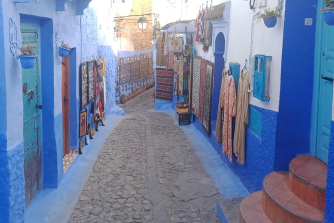Lovely Private Day Trip FES to CHEFCHAOUEN - Photo-friendly planning: how to make the blue-washed streets look best