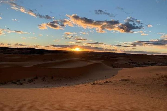 Luxury Overnight From Fez To Merzouga - Day 2: camel back, breakfast, and your choice of where to end
