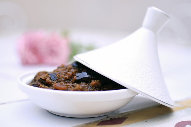 Market Tour & Moroccan Cooking Class in Casablanca with Transfers - Timing, Transfers, and Friday Market Limits