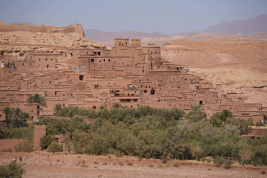 Marrakech: 3-Day Merzouga Sahara Desert Tour with Quad Ride - Day 2: Todra Gorge canyon drama, Merzouga arrival, and the camel trek to Erg Chebbi