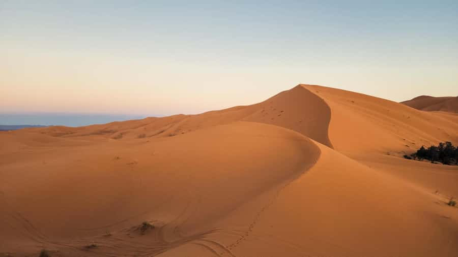 Marrakech: 3Day Luxurious Merzouga Tour w/ Camel&Quad Option - The Merzouga desert night, from camp dinner to star time