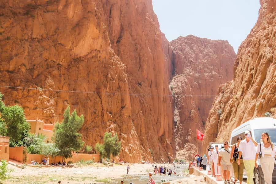 Marrakech: 4D Desert to Merzouga w/ 2 nights in the desert - Day 1: Marrakech to Aït Ben Haddou, then Dades Valley hotel night