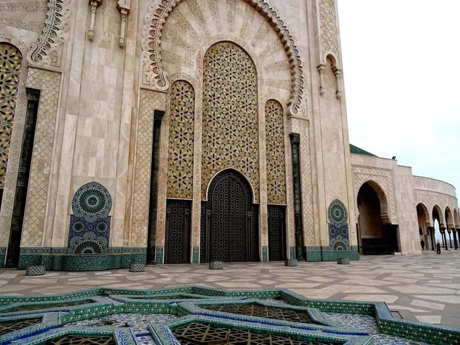 Marrakech: 9-Day Imperial Cities and Sahara Discovery Tour - Day 2 Casablanca: Hassan II Mosque area and the Habous quarter souks