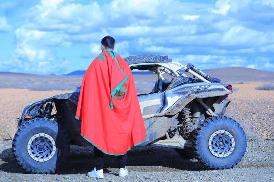 MARRAKECH ADVENTURE : Buggy Can-Am Maverick X3 - Tea break in a Berber village: where the tour slows down on purpose
