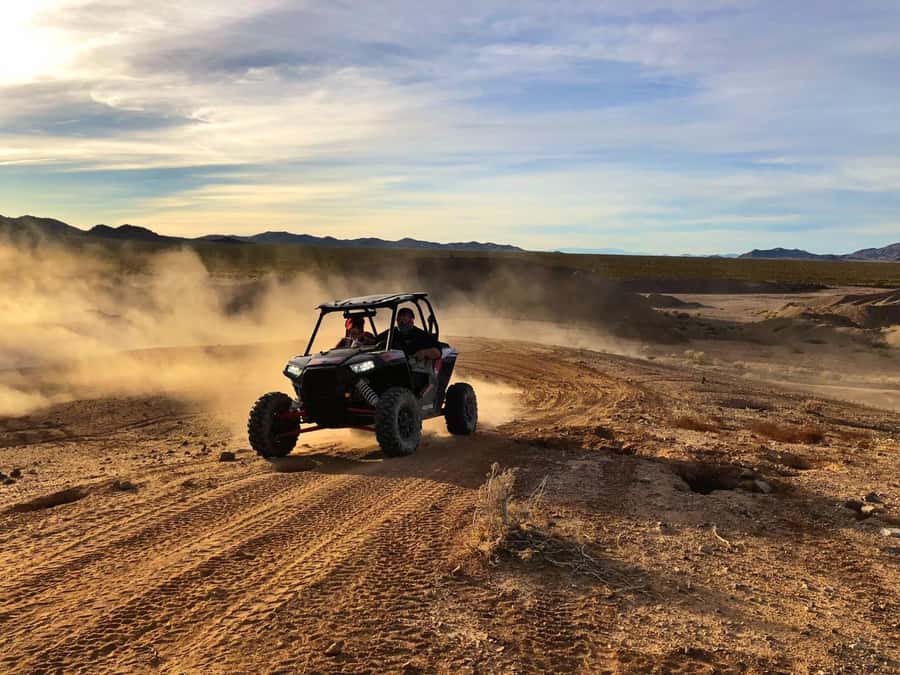 Marrakech: Agafay Desert Dune Buggy Tour - Mint tea in a nomad-style tent, then camp time