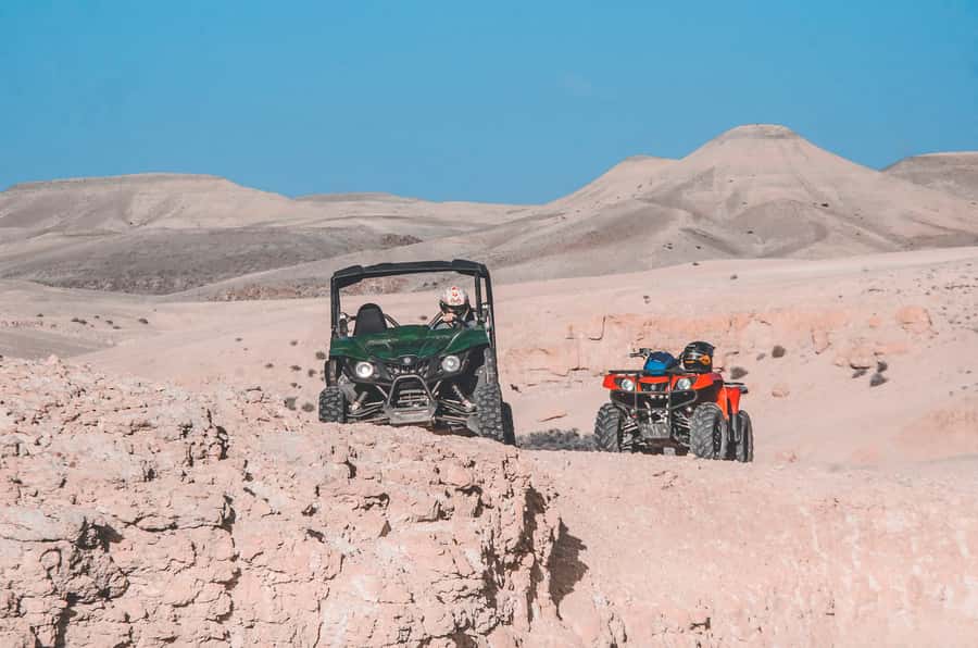 Marrakech: Agafay Desert Dune Buggy Tour - Languages, guides, and how the experience stays easy