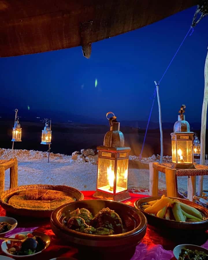 Marrakech: Agafay Desert Magic Sunset Dinner & Live Show - Agafay Desert sunset dinner, why this 6-hour plan works