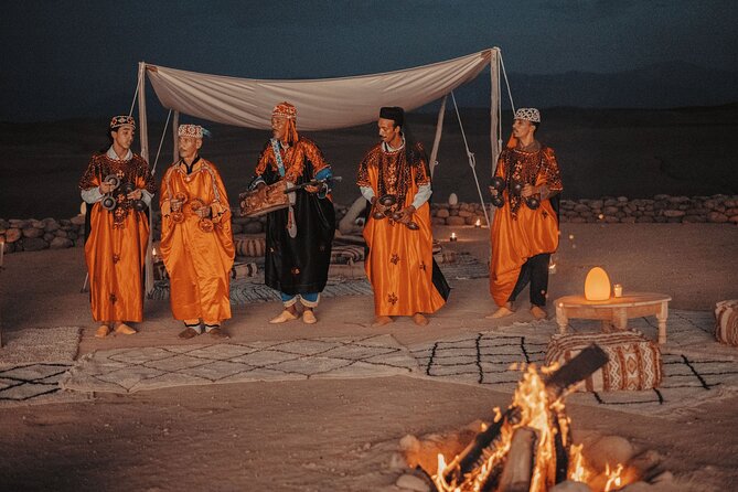 Marrakech: Agafay Desert Quad Biking Tour with Dinner-Show - The Reality Check: Crowds, Comfort, and Cold-Dust Conditions