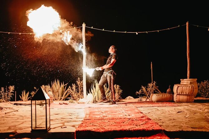 Marrakech: Agafay Desert Quad Biking Tour with Dinner-Show - Live Music, Campfire Chat, and the Fire Show Finale