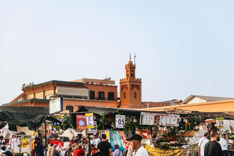 Marrakech: Authentic Moroccan Food Walking Tour & Dinner - Poste du Maroc Meeting Point, Then Straight Into the Medina Rhythm