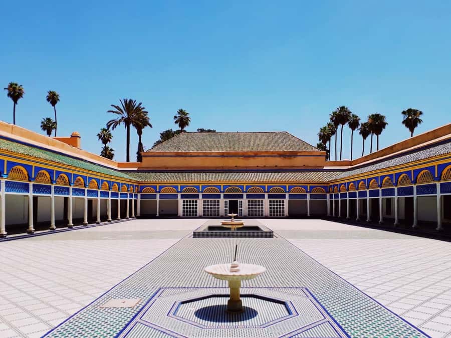 Marrakech: Bahia Palace, Saadian Tombs, & Koutoubia Mosque - Jemaa el-Fna finish: where the city keeps talking