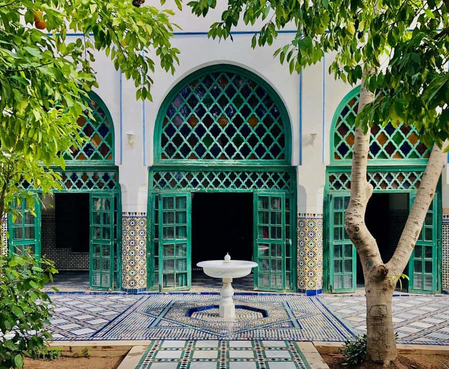 Marrakech: Bahia Palace, Saadian Tombs, & Koutoubia Mosque - Price, entrance fees, and why this tour can still be good value