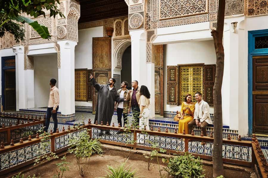 Marrakech: Bahia Palace, Saadian Tombs & Top Highlights Tour - Saadian Tombs: royal burial site with art you can’t fake