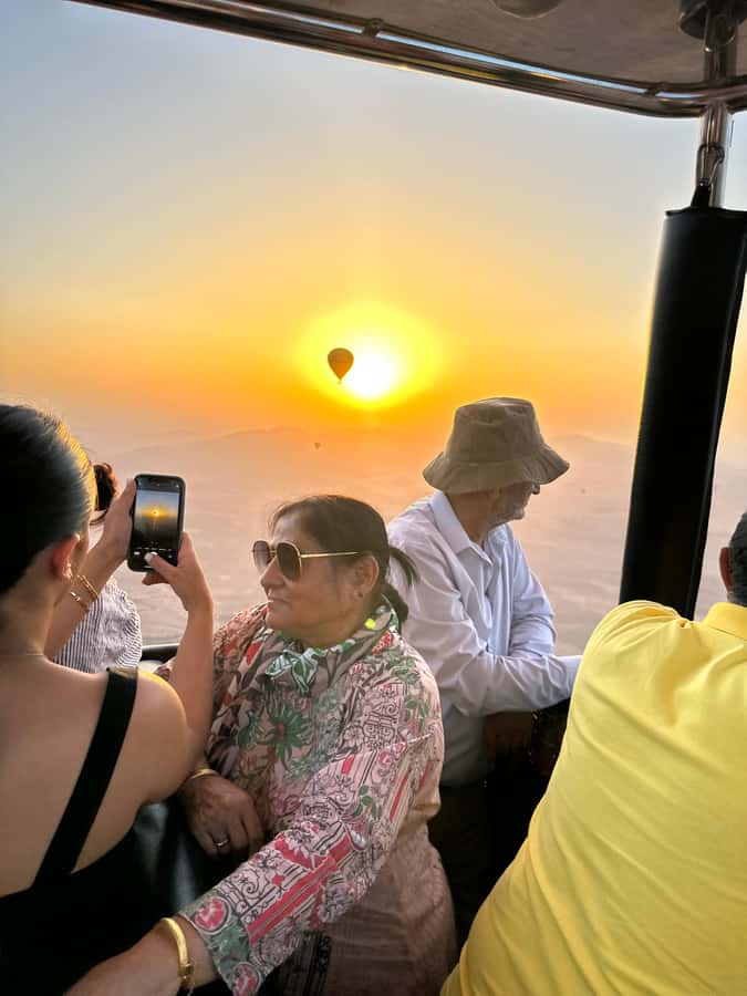 Marrakech: Balloon Flight, Berber Breakfast & Certificate - The Very Early Start: Pickup From Marrakesh That Actually Works