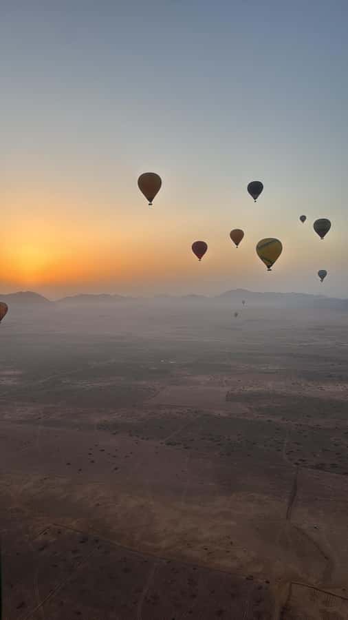 Marrakech: Balloon Flight with Berber Breakfast & Camel Ride - Sunrise ballooning over the Atlas, around 3,000 feet up