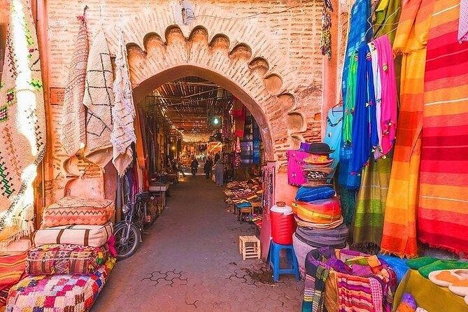 Marrakech Best Day Trip from Casablanca - Jemaa el-Fnaa: street life, performance zone, plan your pace