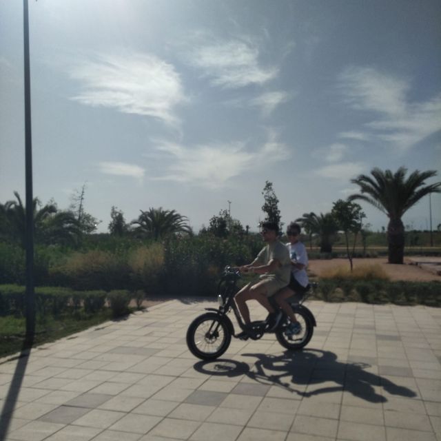 Marrakech: Bicycle Tour with a Local Guide - Jemaa el-Fnaa by bike: turning orientation into a plan for later