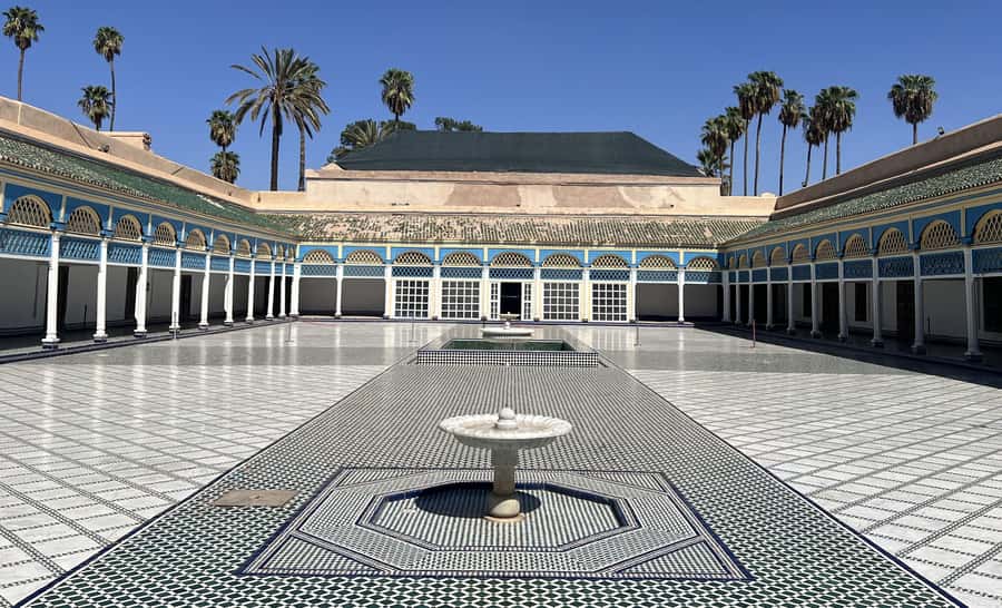 Marrakech City Highlights Tour - Koutoubia Mosque and Bab Agnaou: what to notice without needing entry