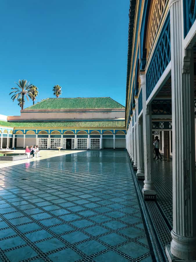 Marrakech City Tour: Souks, Palaces & Hidden Gems - Meeting Near the White Dome on Avenue Mohammed 5