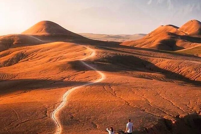 Marrakech Desert: Dinner Show with Quad Bike and Camel Ride - Berber Music, Dancing, and the Fire Show Finale