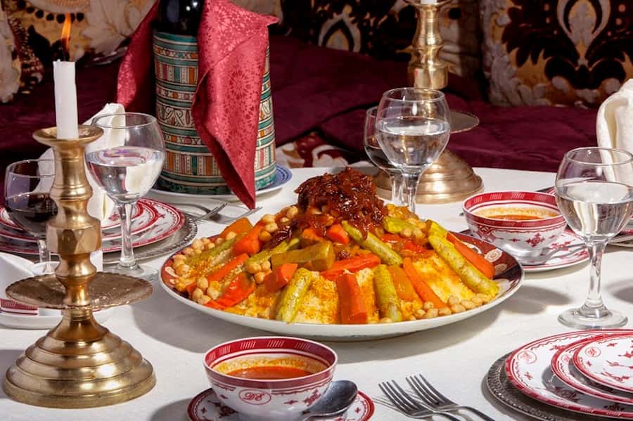 Marrakech: Dinner Show at Dar Essalam Restaurant - Service and seating: the two things that can make or break your night