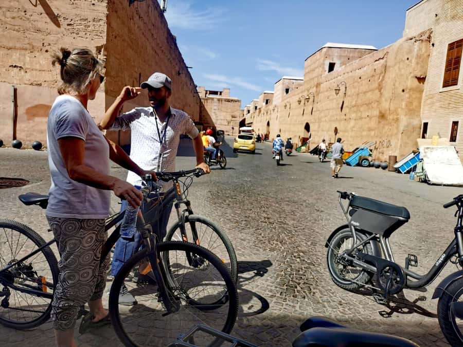 Marrakech: Guided Bike Tour with a local Guide - Back to Gueliz: you end with momentum instead of fatigue