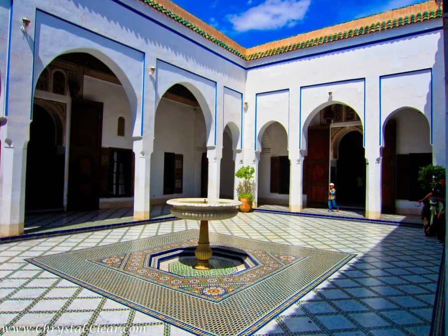 Marrakech: Half-Day Medina Markets Tour - Guides in practice: languages and what good guiding looks like