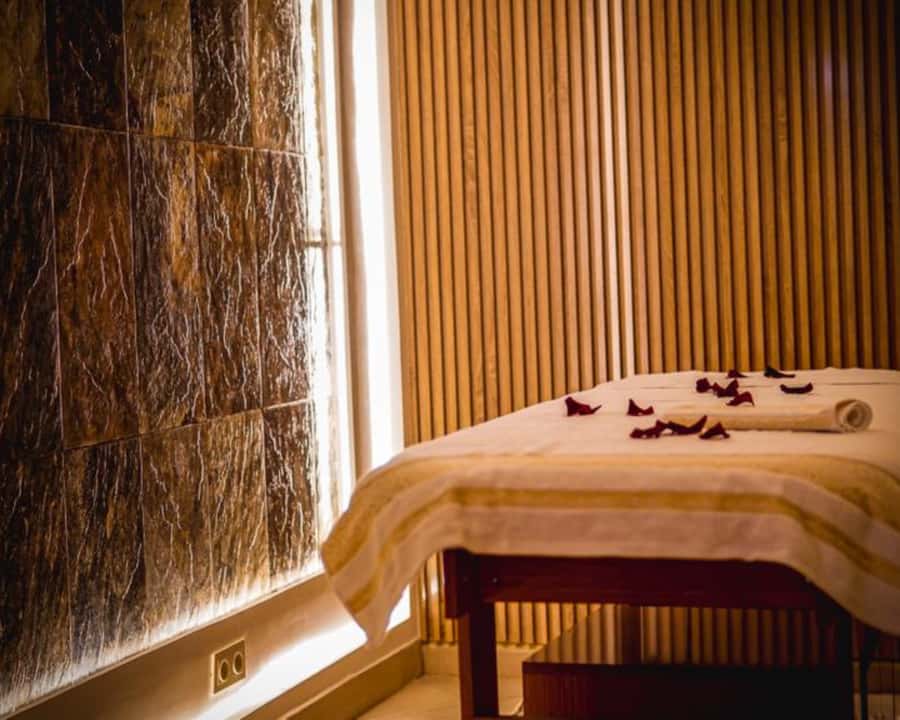 Marrakech: Hammam & Relaxing Massage – Spa Relaxation - Essential Oils Massage: Where the Relaxation Actually Starts