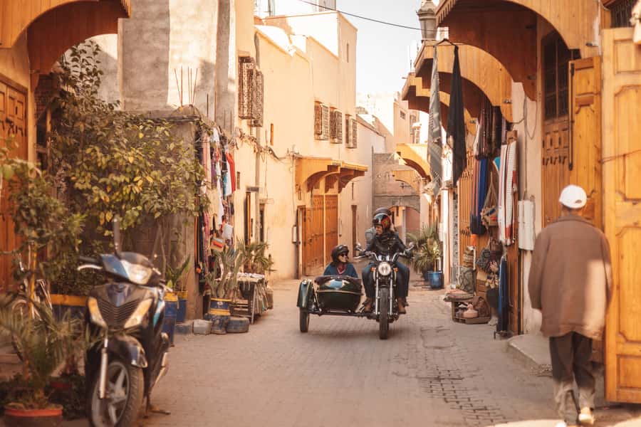Marrakech Hidden Gems: Vintage 1h30 Sidecar Guided Tour - Starting at Marrakech Insiders, then a quick safety briefing
