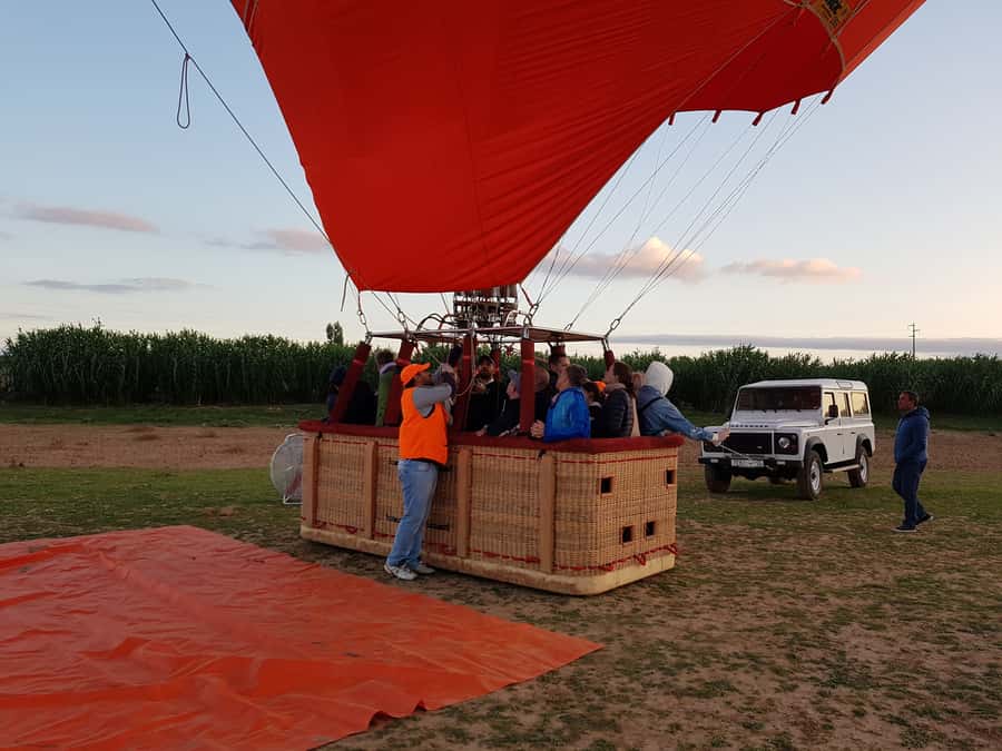 Marrakech: Hot Air Balloon Ride with Traditional Breakfast - Timing, Cold Mornings, and When Sunrise Might Be Tricky