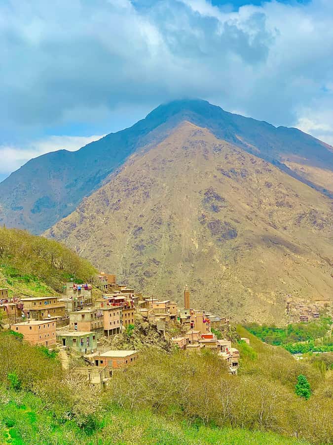 Marrakech: Imlil Atlas Mountains Day Trip with Lunch - Guides and Drivers: The Human Touch That Makes It Work