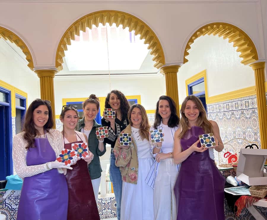 Marrakech: Make Your Own Moroccan Zellige Mosaic Masterpiece - Tea, Moroccan Pastries, and Why the Break Works