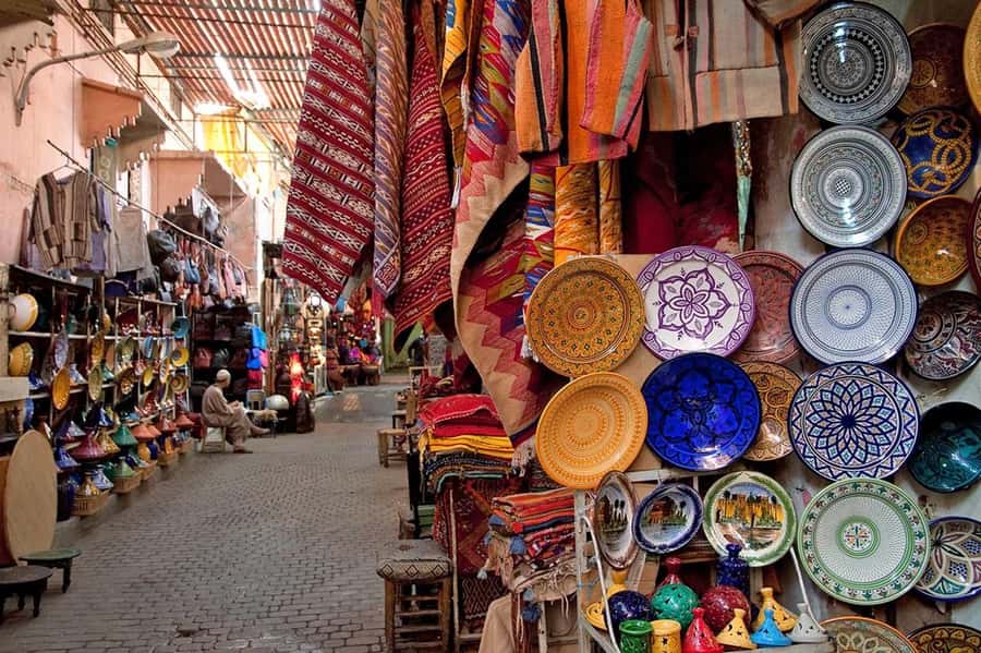 Marrakech: Medina and Souks Walking Tour - Why a private medina guide makes a big difference