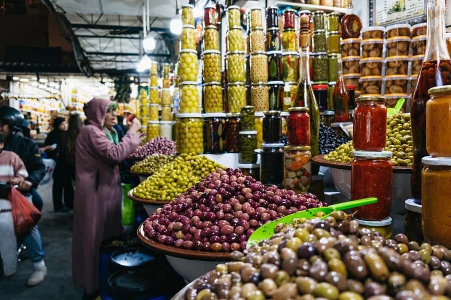Marrakech: Medina by Night Walking Tour with Moroccan Tea - The Sounds and Smells of Bargaining, Food, and People