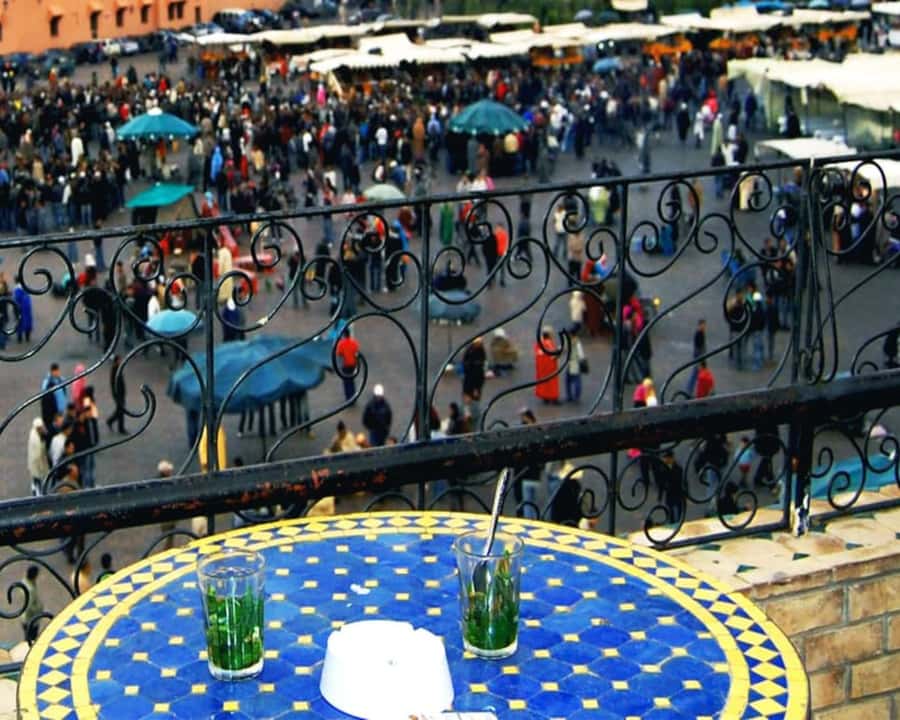 Marrakech: Medina Visit Rooftop Views & Traditional Dining - Souk Semmarine Browsing: Crafts, Spices, and Textile Watching